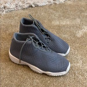 Nike JORDAN brand “FUTURE” style sneaker